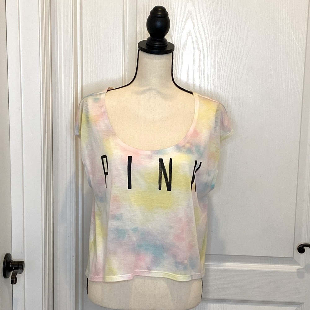 PINK VS Crop Tee